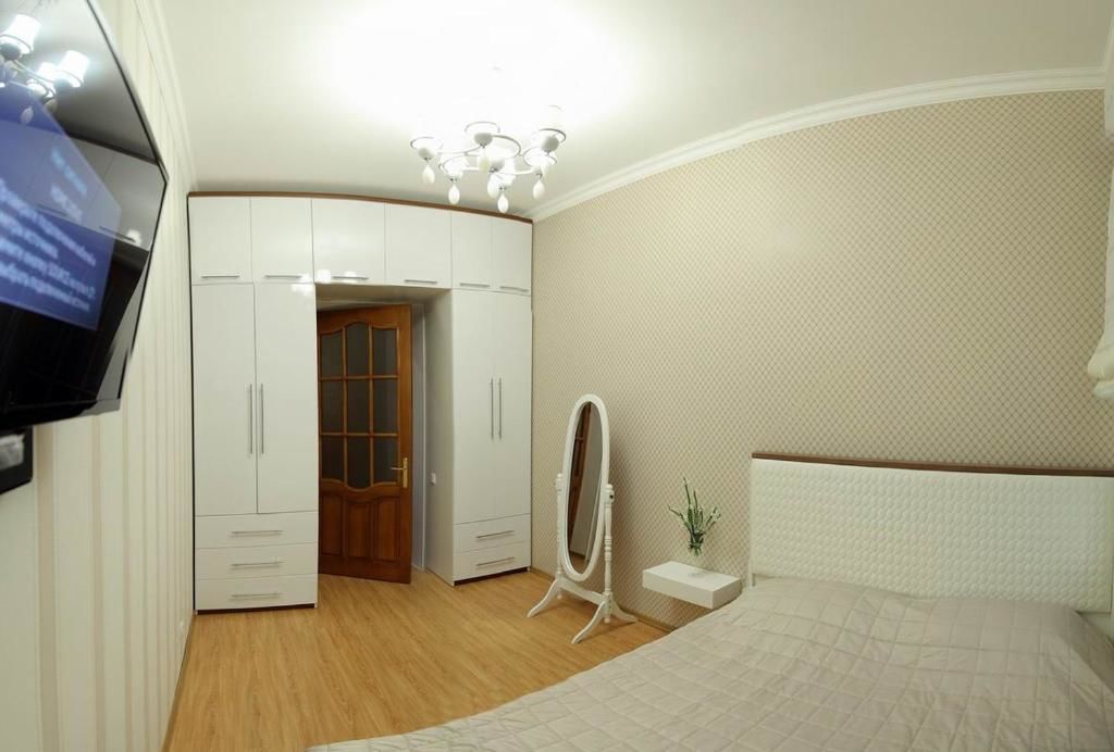 Апартаменты 2 bedroom apartment town center Николаев-22